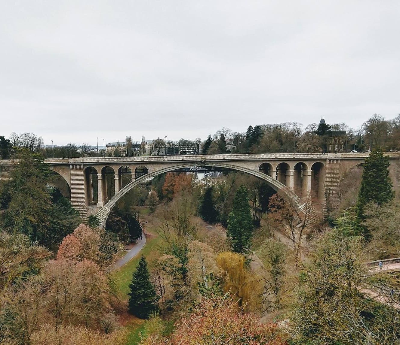 Pont Adolphe à Luxembourg